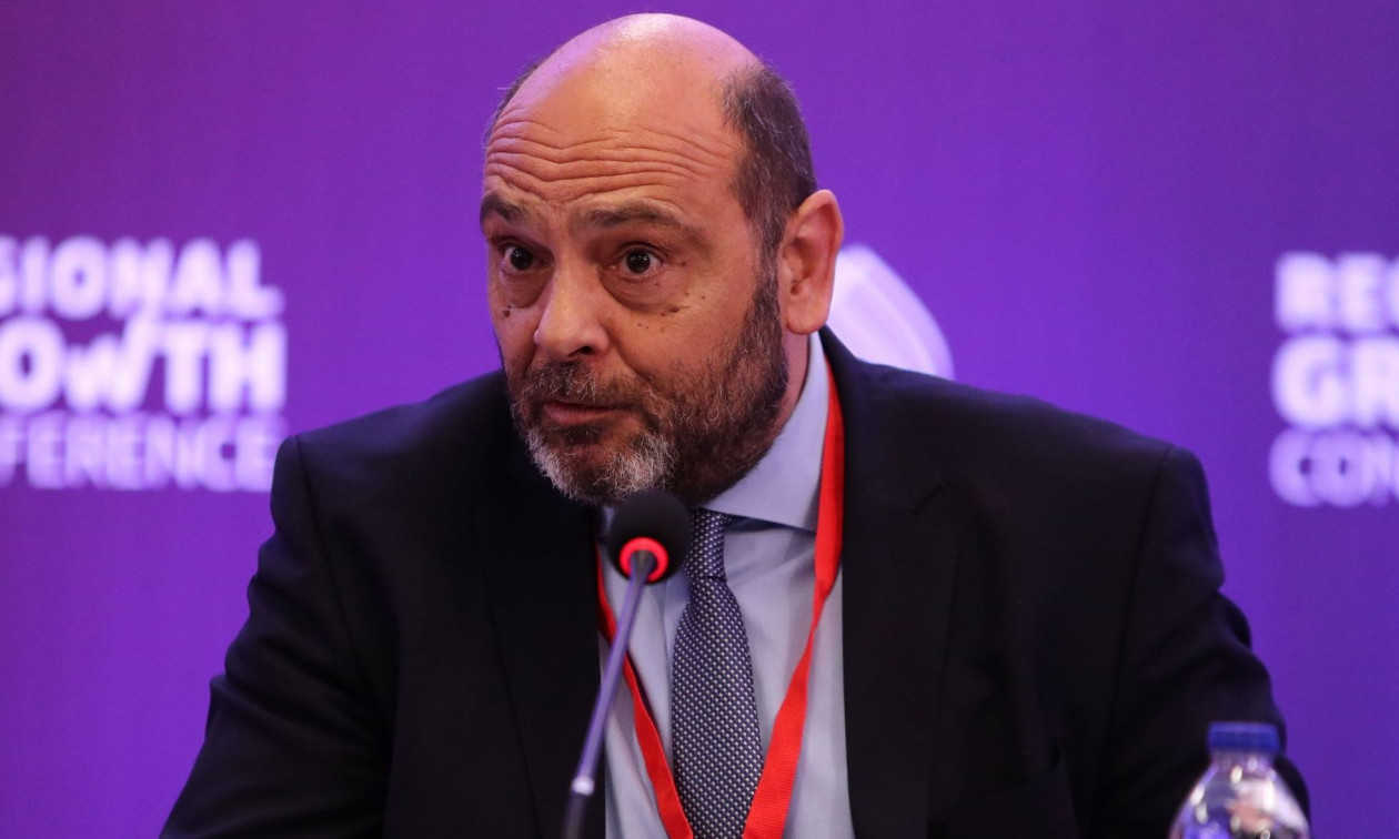 Φεστιβάλ Δράμας: Ένταση και αποδοκιμασίες στον υφυπουργό Πολιτισμού – «Δικά σου είναι τα λεφτά ρε;»