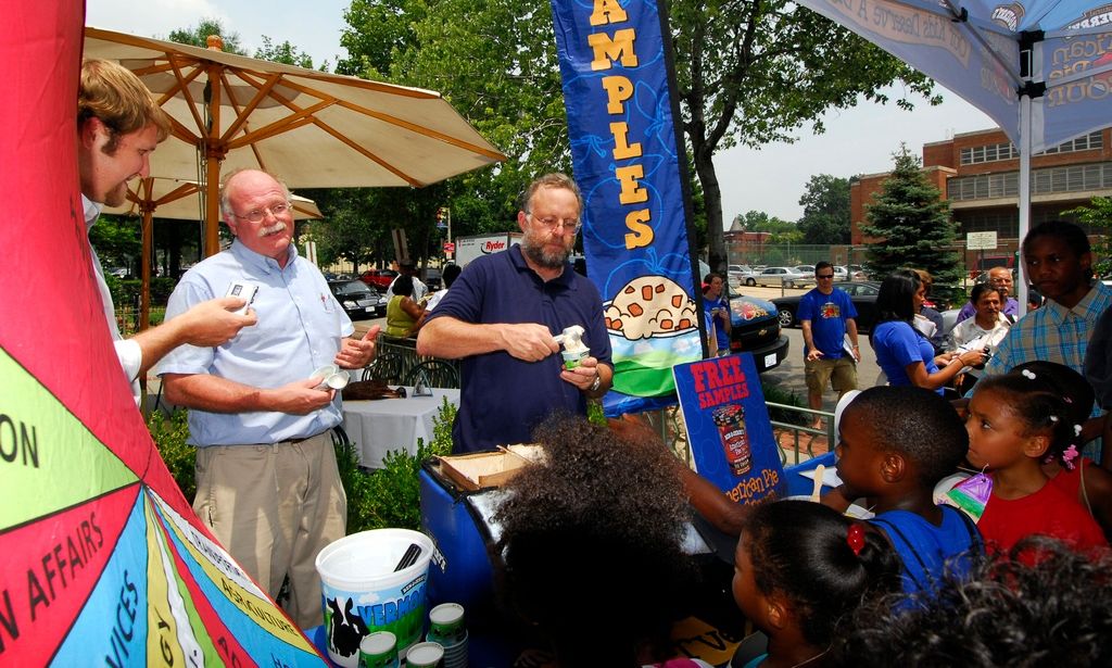 Παραιτήθηκε ο συνιδρυτής των Ben & Jerry’s, Jerry Greenfield, μετά από 47 χρόνια