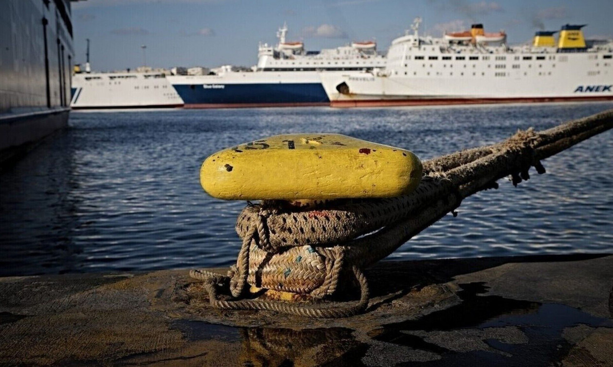 Απαγορευτικό απόπλου από τα λιμάνια του Πειραιά, της Ραφήνας και του Λαυρίου