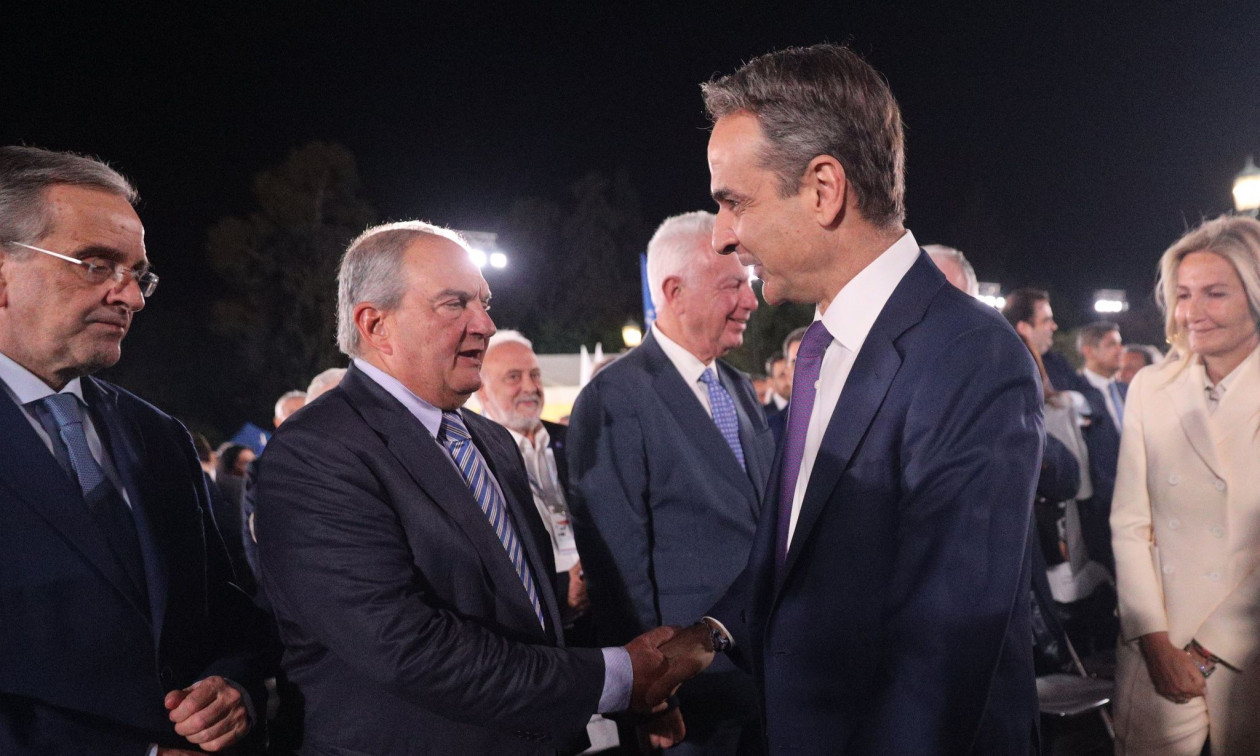 Το στοίχημα της 8ης Οκτωβρίου για τη Νέα Δημοκρατία με Σαμαρά – Καραμανλή – Οι κινήσεις Μητσοτάκη