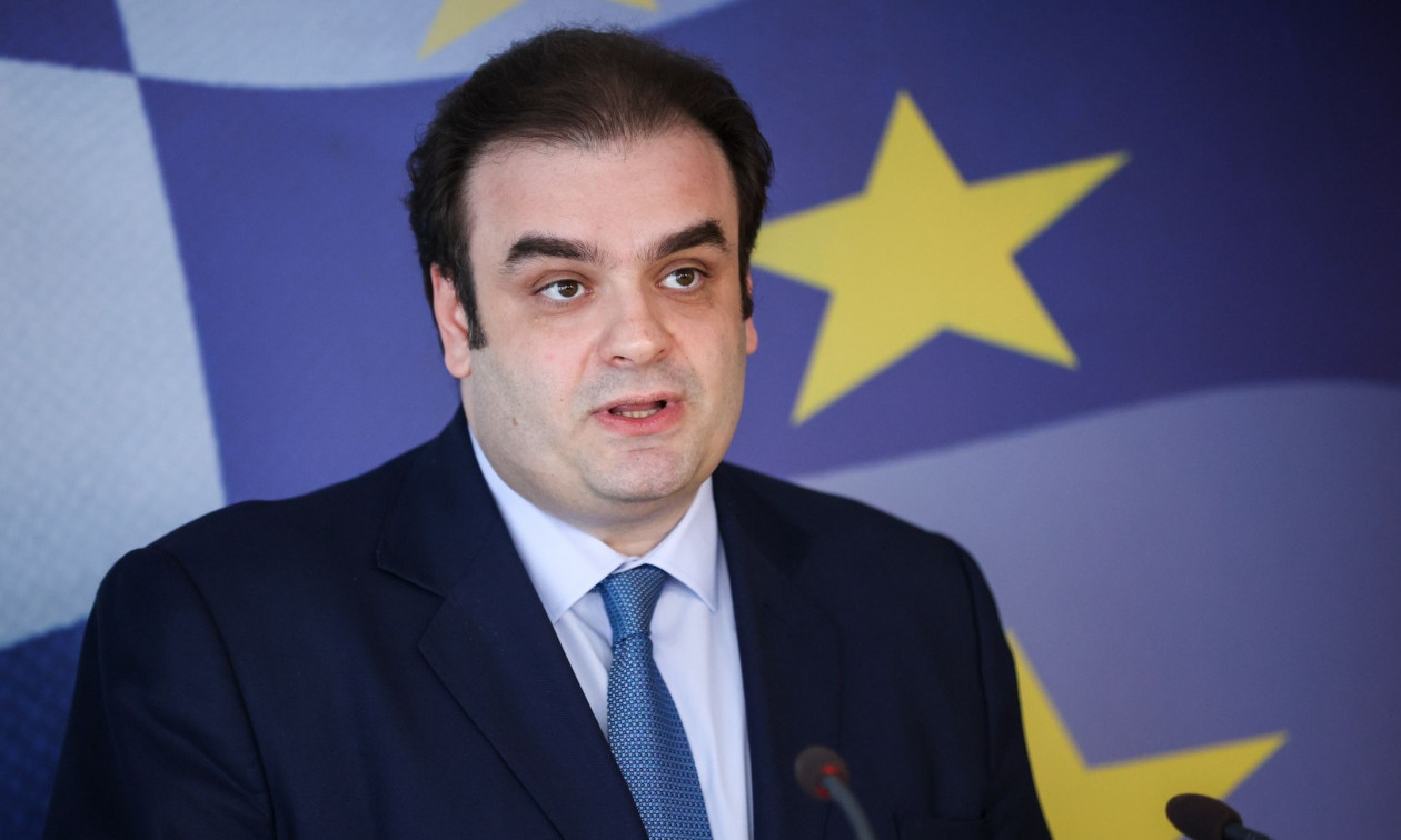 Πιερρακάκης στη WSJ: Η Ελλάδα θα συνεχίσει την αναπτυξιακή της δυναμική