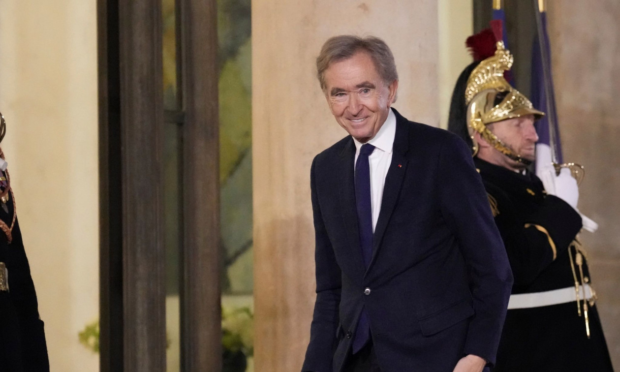 Μπερνάρ Αρνό: «Πυρά» από τον πλουσιότερο άνθρωπο στη Γαλλία για τη φορολόγηση των δισεκατομμυριούχων