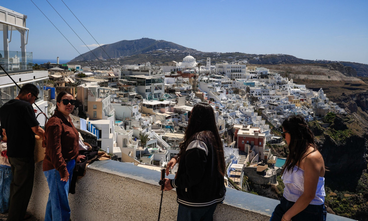 Τράπεζα της Ελλάδος: Αύξηση κατά 12,5% στα έσοδα από τον τουρισμό το επτάμηνο Ιανουαρίου – Ιουλίου