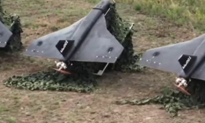 Μήνυμα Ρώσων πιλότων σε Ουκρανούς στο φτερό drone: «Όποιος καταρρίπτει…»