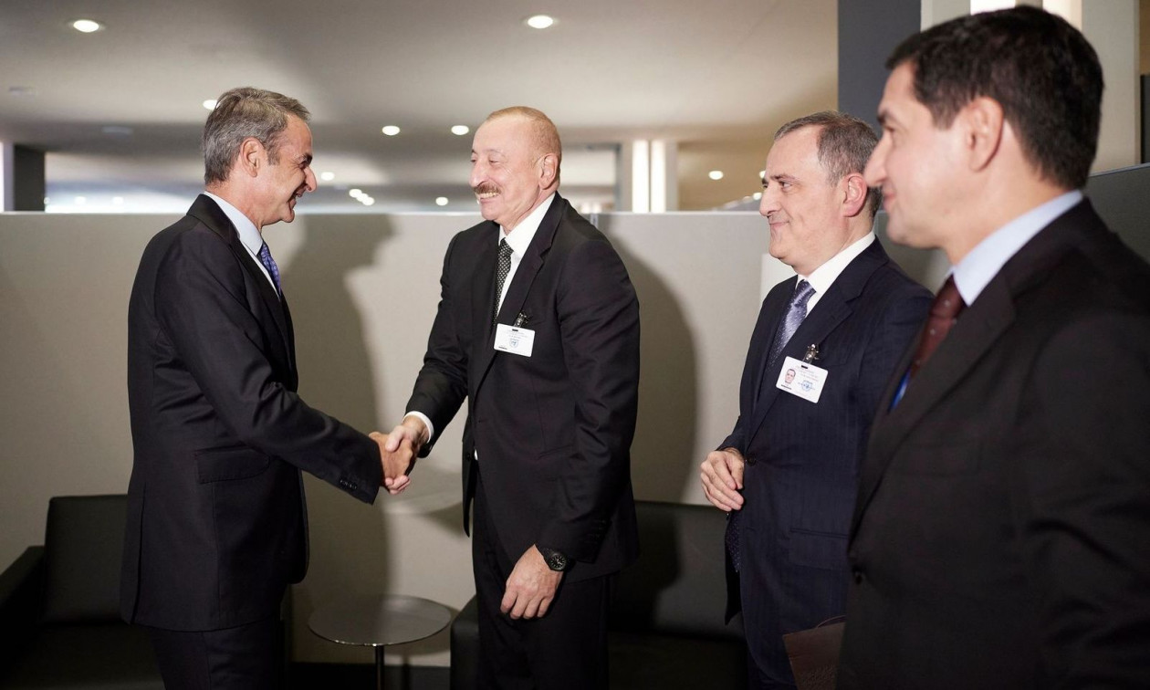 Μητσοτάκης: Επαφές με τους ηγέτες Αζερμπαϊτζάν, Αιγύπτου, Σιέρα Λεόνε και Υεμένης