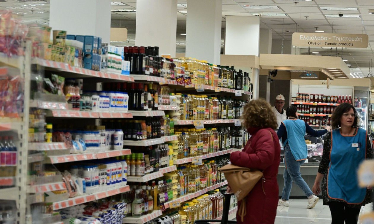 Πρόστιμα 2,2 εκατομμυρίων σε «Σκλαβενίτη» και «Lidl» για παραβάσεις πλαφόν και Κώδικα Δεοντολογίας