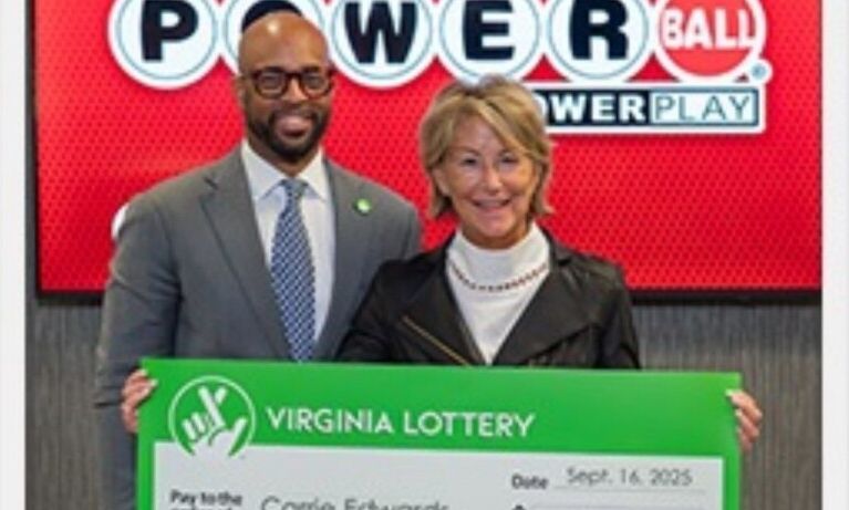 ΗΠΑ: Γυναίκα κέρδισε 150.000 δολάρια σε λαχείο και τα δώρισε όλα σε τρεις φιλανθρωπικές οργανώσεις