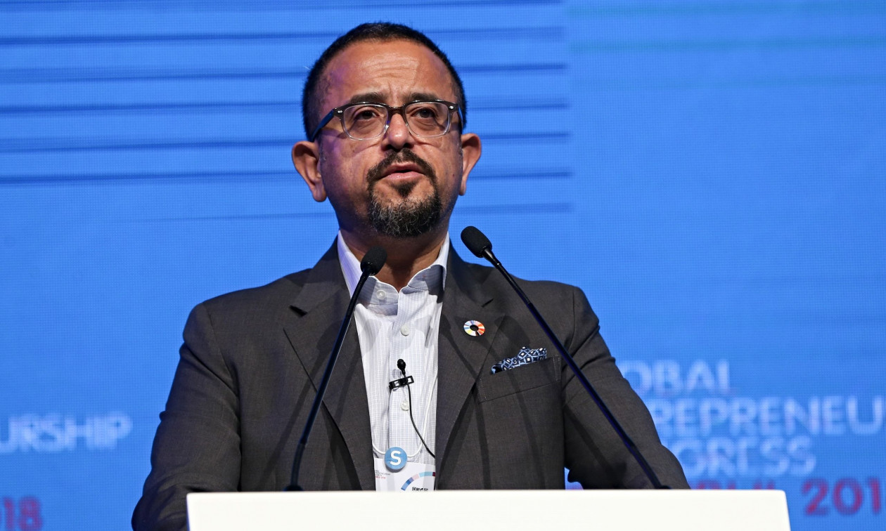 Αλί Σαμπάντζι: Από τη δωρεά €115.000 στο νοσοκομείο Λέρου μέχρι το «χρυσό» διαζύγιο με τη Ντογάν