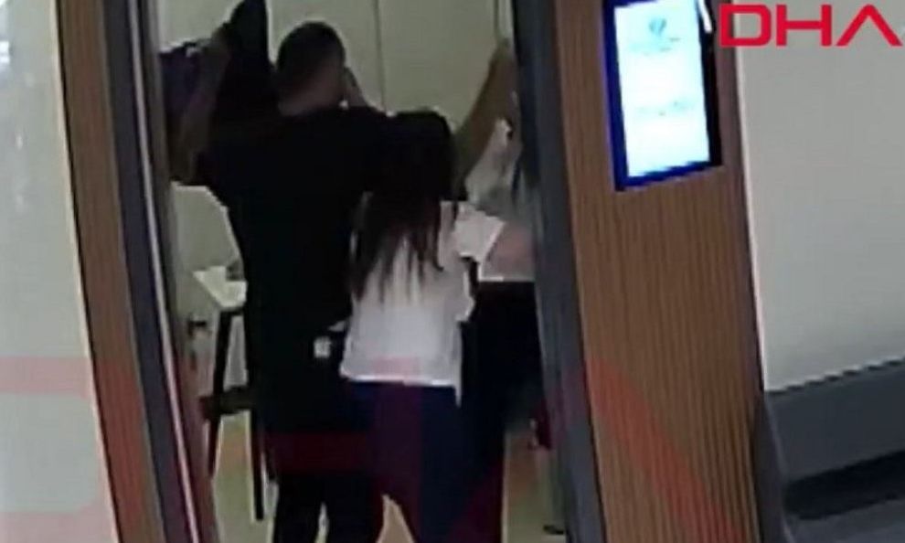 Τουρκία: Εκτέλεσε την 42χρονη πρώην σύζυγό του μέσα σε νοσοκομείο