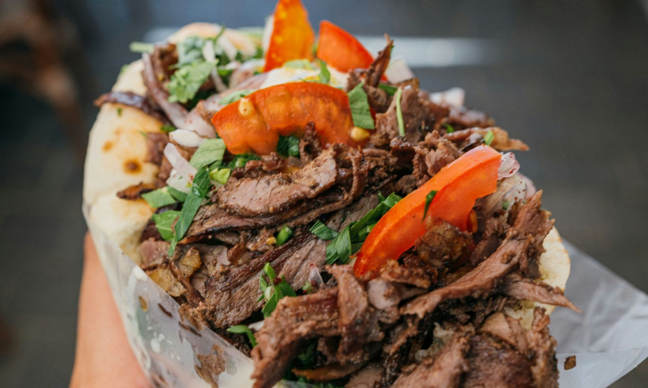 Η Τουρκία αποσύρει την προσπάθεια επιβολής αυστηρών κανόνων για το ντονέρ κεμπάπ στην ΕΕ