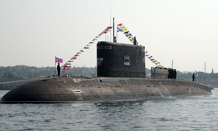 Συναγερμός για «κίνδυνο έκρηξης» στο ρωσικό υποβρύχιο «Νοβοροσίσκ» από διαρροή καυσίμων