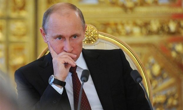 Τι συμβαίνει με τον Πούτιν; «Έμοιαζε με τον Μπερλουσκόνι στο τέλος του»