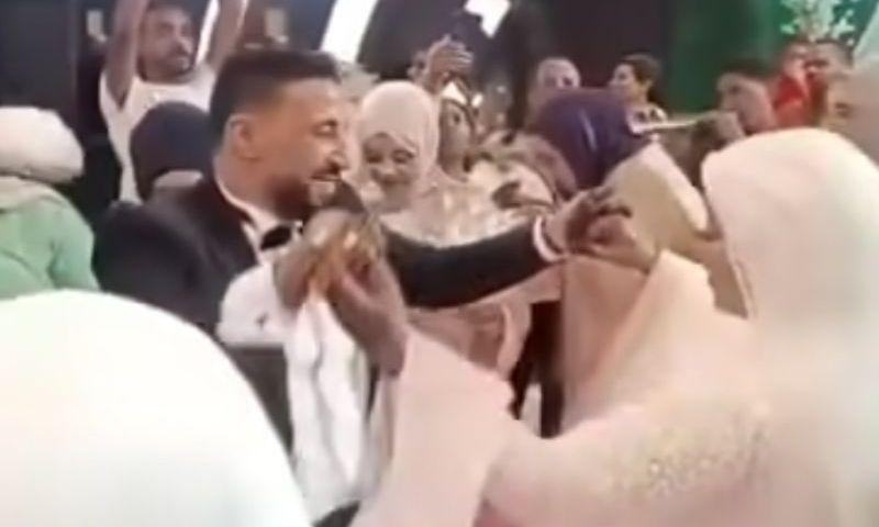 Αίγυπτος: Ο γάμος κατέληξε σε σπαραγμό – Ο γαμπρός πέθανε ενώ χόρευε με τη νύφη