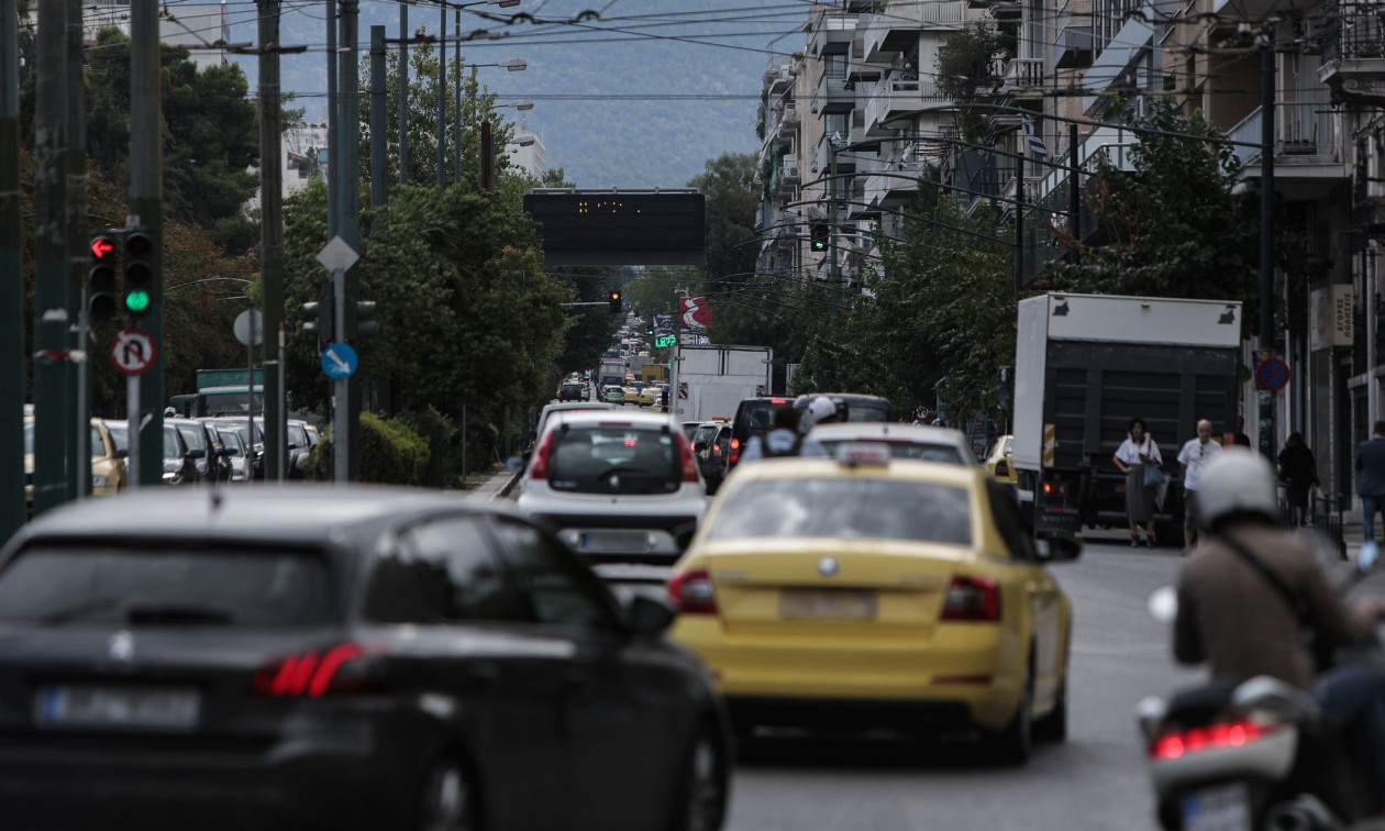 Κίνηση τώρα: Χάος σε Κηφισό, Μεσογείων και Κηφισίας – Μεγάλες καθυστερήσεις στην Αττική Οδό