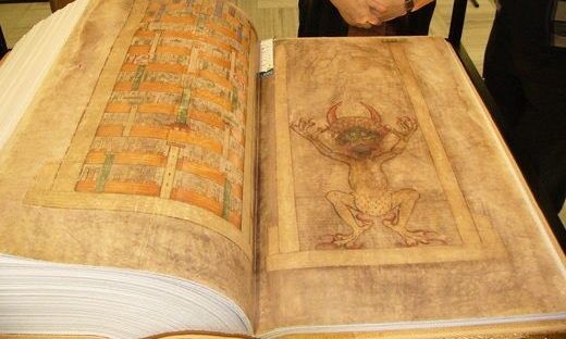 «Codex Gigas»: Η μυστηριώδης «Βίβλος του Διαβόλου» – Γιατί ονομάστηκε έτσι