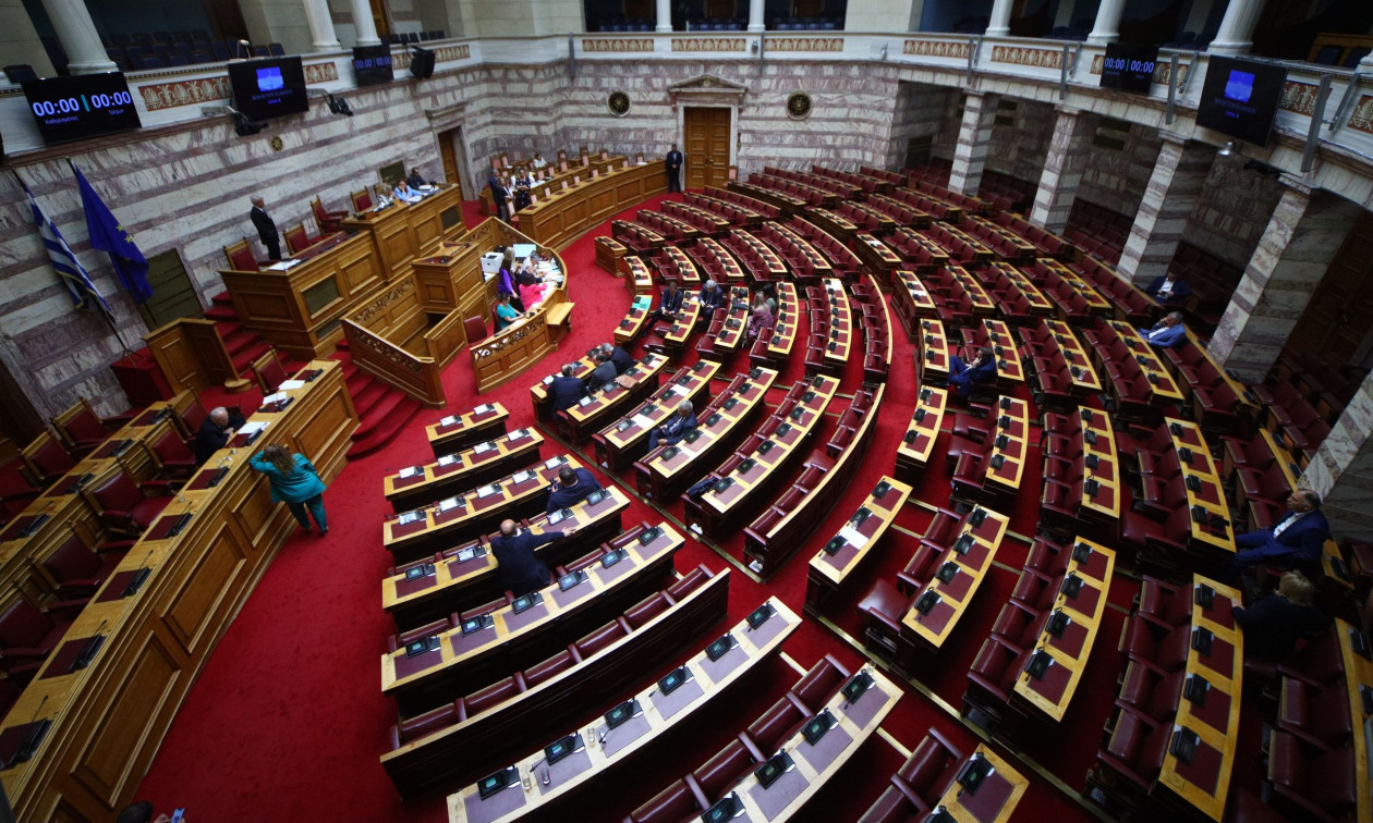 Πόθεν Έσχες 2024: Οι «απένταροι», τα «ρετιρέ» της Βουλής και ο εκατομμυριούχος Παύλος Σαράκης