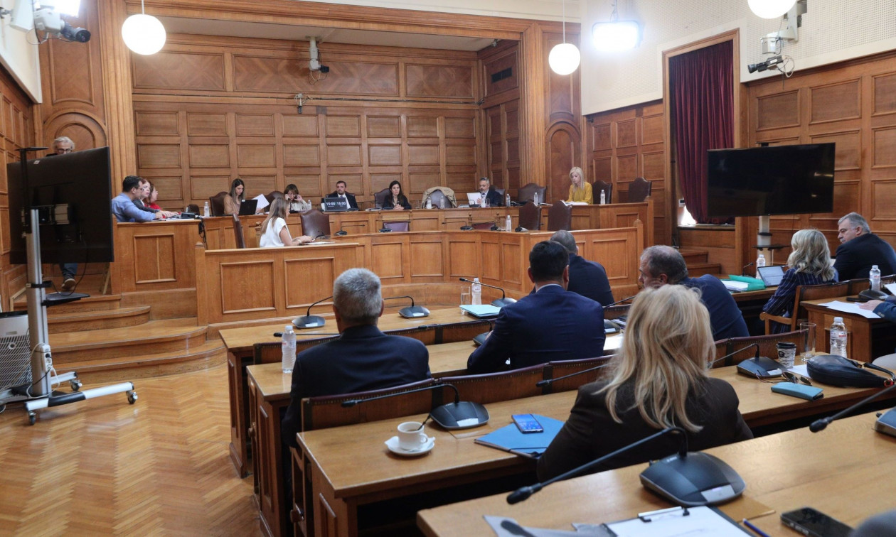 Πηγές ΠΑΣΟΚ κατά ΝΔ για εξεταστική ΟΠΕΚΕΠΕ: «Εκεί που μας χρωστούσαν, μας πήραν και το βόδι»