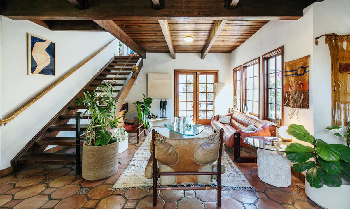 Νέοι κανόνες στα Airbnb από 1η Οκτωβρίου – Πρόστιμα από 5.000 ευρώ στους «παραβάτες»