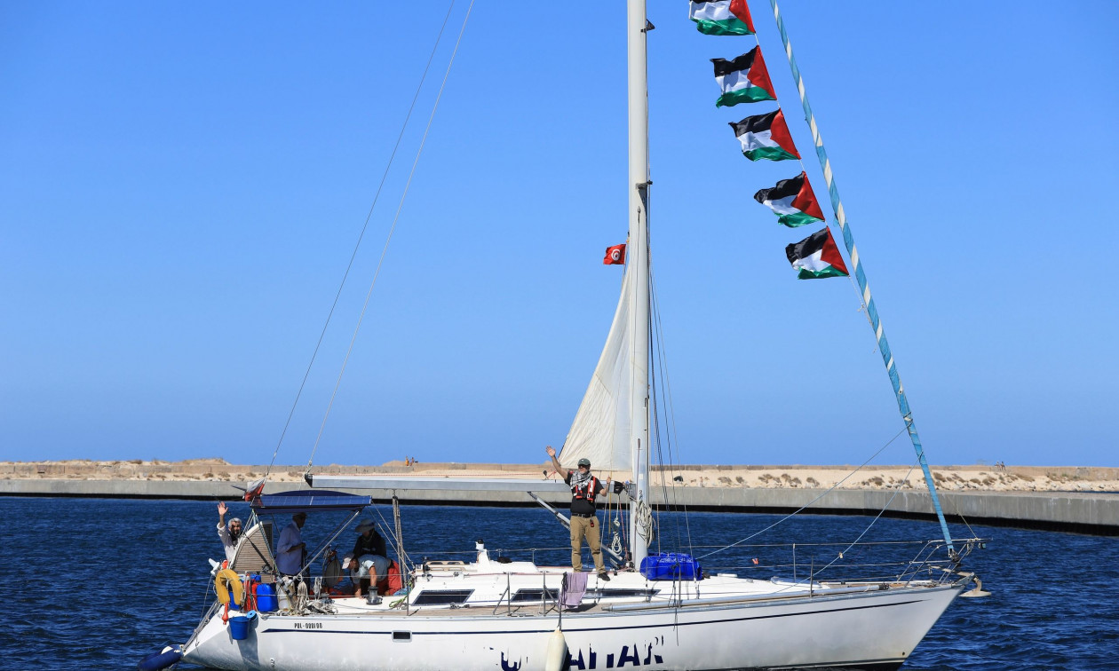 Πλησιάζει στη Γάζα ο στολίσκος ανθρωπιστικής βοήθειας – Καταγγέλλει παρενόχληση από ισραηλινό πλοίο