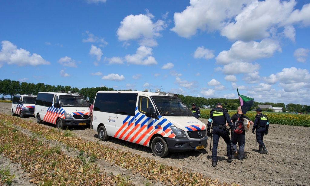 Έτσι λειτουργεί η MocroMaffia – Το εγκληματικό δίκτυο που εκφόβισε την πριγκίπισσα της Ολλανδίας