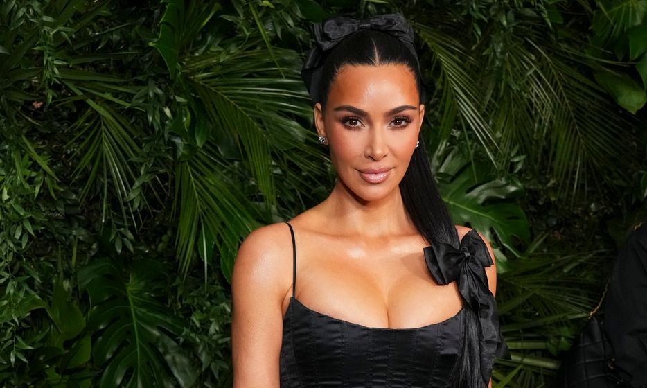 Κιμ Καρντάσιαν: Kατέθεσε μήνυση κατά του πρώην αγαπημένου της Ray J