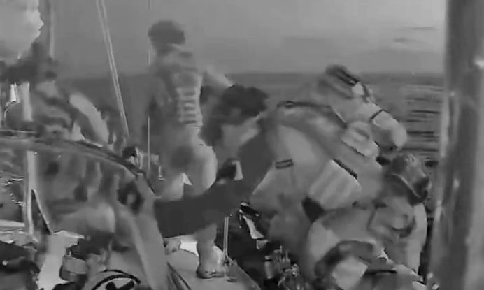 Μαζικά μπλόκα από το Ισραήλ σε πλοία που μεταφέρουν ανθρωπιστική βοήθεια στη Γάζα