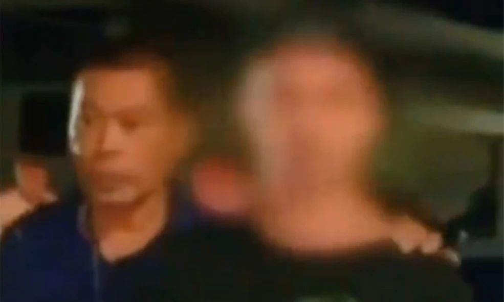 Πουκέτ: Συνελήφθη TikToker που συνευρέθηκε ερωτικά με 42χρονη πάνω σε κινούμενο αγροτικό