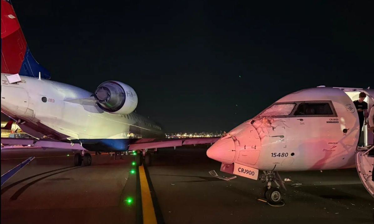 Νέα Υόρκη: Συγκρούστηκαν δύο αεροπλάνα στο διάδρομο προσγείωσης – Ελαφρά τραυματίας μια αεροσυνοδός