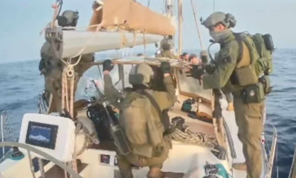 «Στόλος για τη Γάζα»: Έχουν συλληφθεί 425 ακτιβιστές – Οι 27 είναι Έλληνες – Σύντομα η απέλασή τους