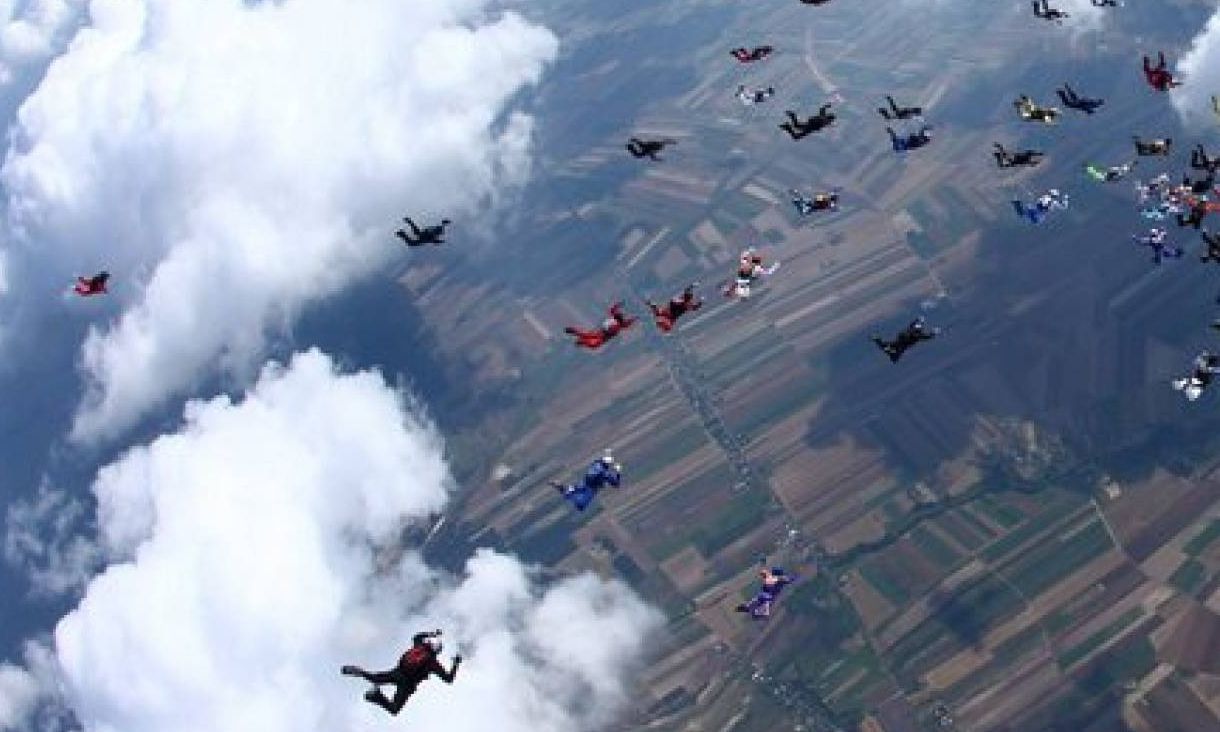 Ο Νίκος Δένδιας αποκάλυψε τον απίστευτο λόγο που παραιτήθηκε ο διοικητής της Σχολής Αλεξιπτωτιστών