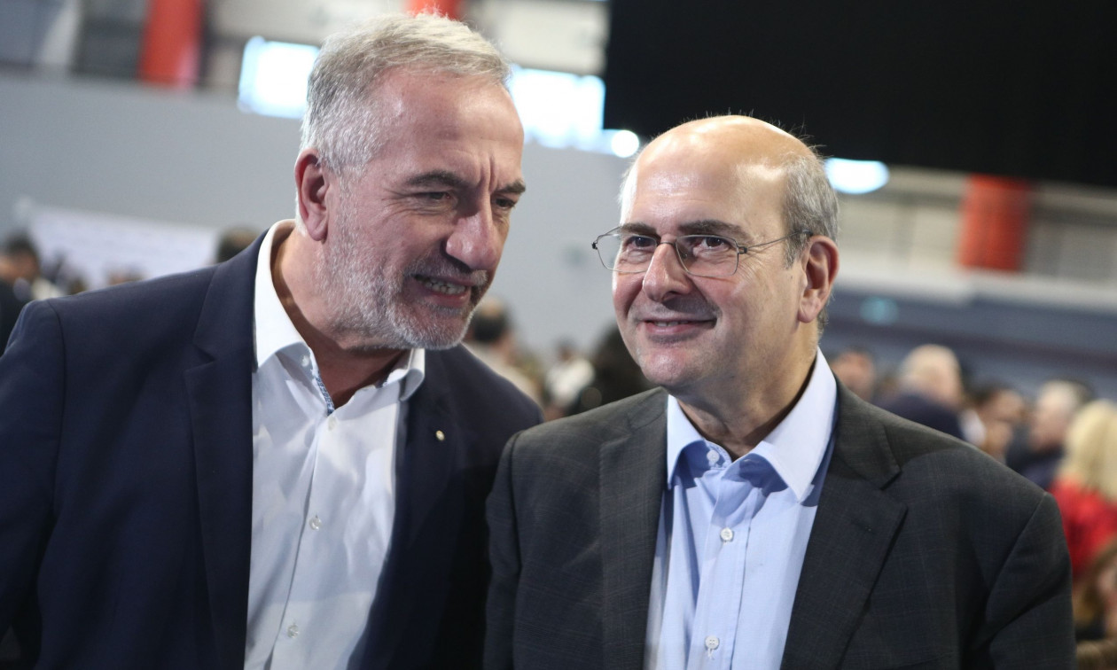 Το χιούμορ Μητσοτάκη με τα μαλιά του Χατζηδάκη