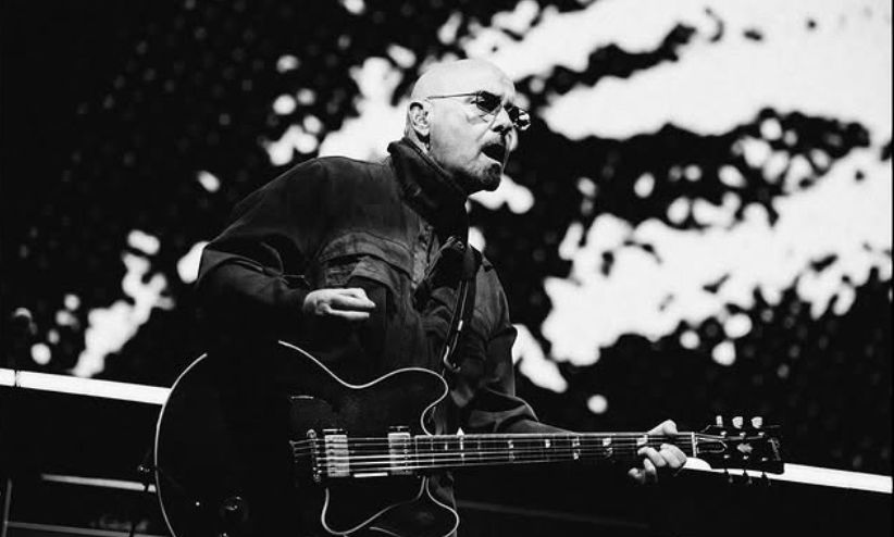 Αποχωρεί από την περιοδεία των Oasis ο κιθαρίστας Paul «Bonehead» Arthurs μετά από διάγνωση καρκίνου