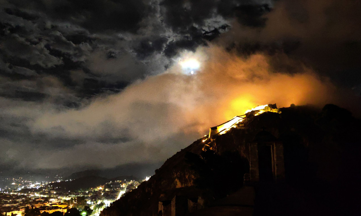 Η πρώτη υπερπανσέληνος του 2025: Το εντυπωσιακό «Φεγγάρι της Συγκομιδής» στις 7 Οκτωβρίου