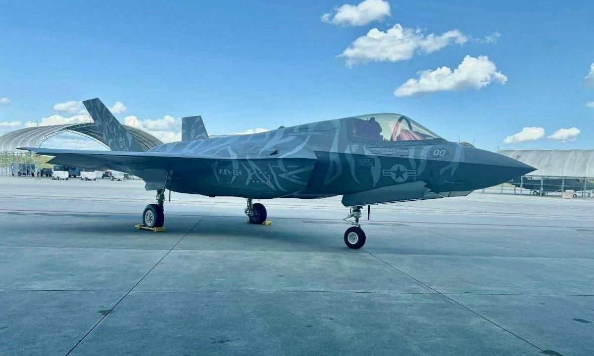 Αυτά είναι τα εντυπωσιακά F-35 βαμμένα σαν Τίγρεις της Βεγγάλης