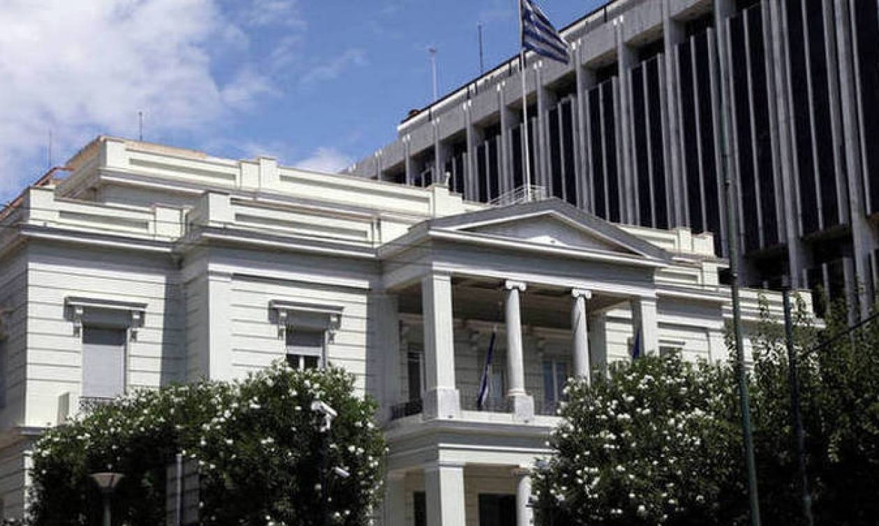 Διπλωματικές πηγές απαντούν σε Ζαχάροβα για Κύπρο και Σκόπια: Ατυχής αναφορά στη χούντα