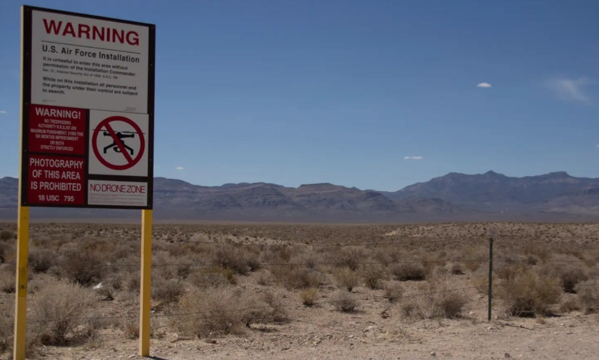 Μυστικό ατύχημα στην έρημο: Τι συνέβη πραγματικά κοντά στην Area 51