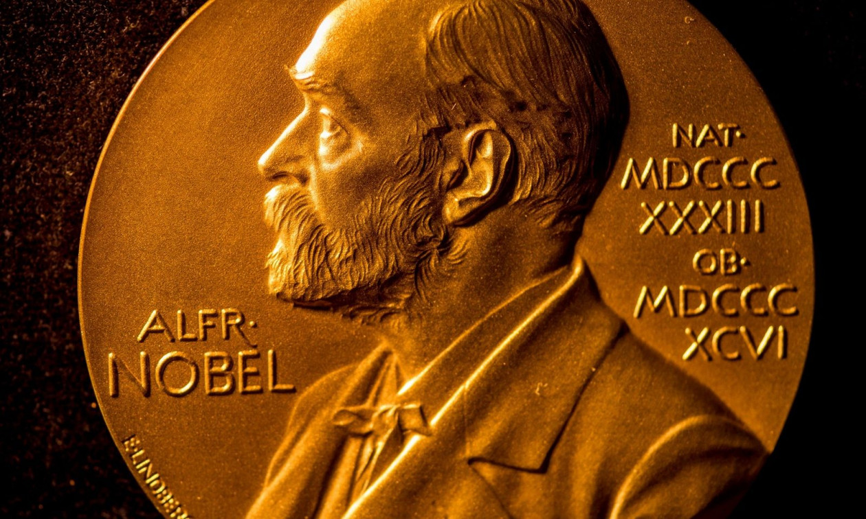 Live εικόνα: Απονέμεται το Νόμπελ Λογοτεχνίας