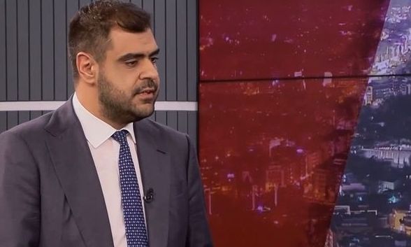 Μαρινάκης: Οι πολιτικά παράφρονες είναι εδώ και καραδοκούν με άλλα κόμματα, με άλλα ονόματα