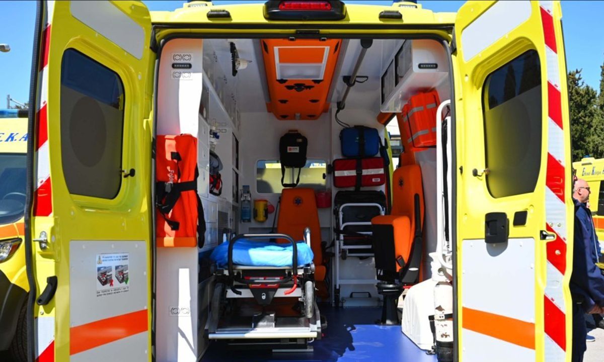 Αγία Παρασκευή: Πολυτελές όχημα που οδηγούσε νεαρός παράσυρε 64χρονη πεζή