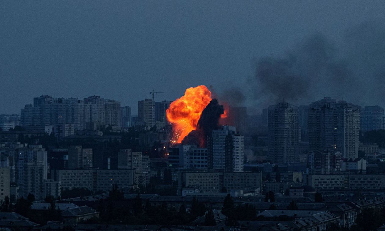 Πόλεμος στην Ουκρανία: Χωρίς φως και νερό μεγάλο μέρος του Κιέβου μετά από ρωσικές επιθέσεις