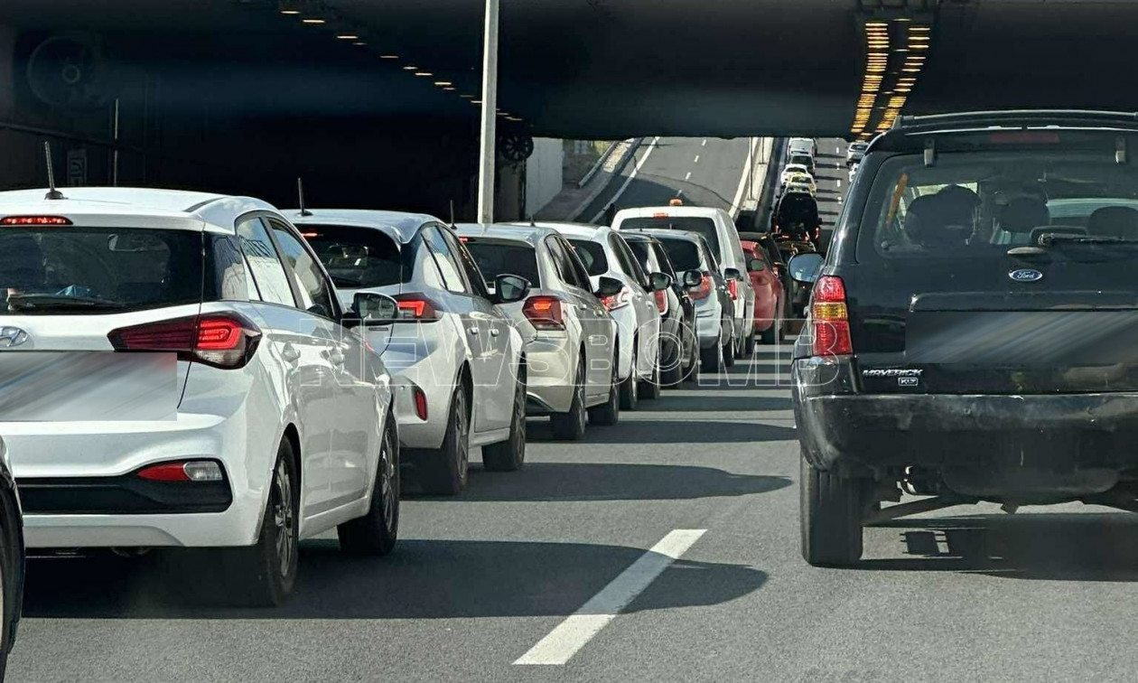 Κίνηση τώρα: Στο «κόκκινο» Κηφισός και Αττική Οδός