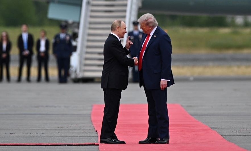 Πούτιν: «Ο Τραμπ κάνει πολλά για την ειρήνη»