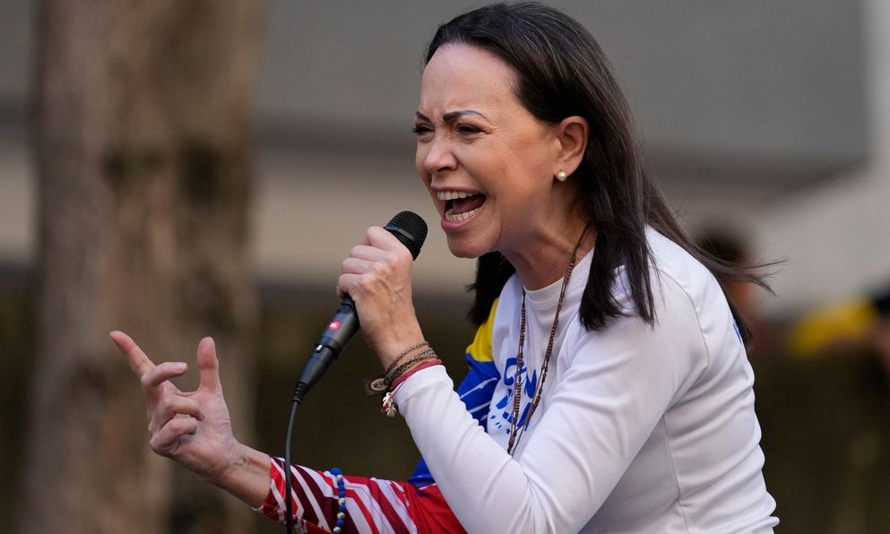 Μαρία Κορίνα Ματσάδο: Αφιερώνω το Νόμπελ Ειρήνης στον Τραμπ