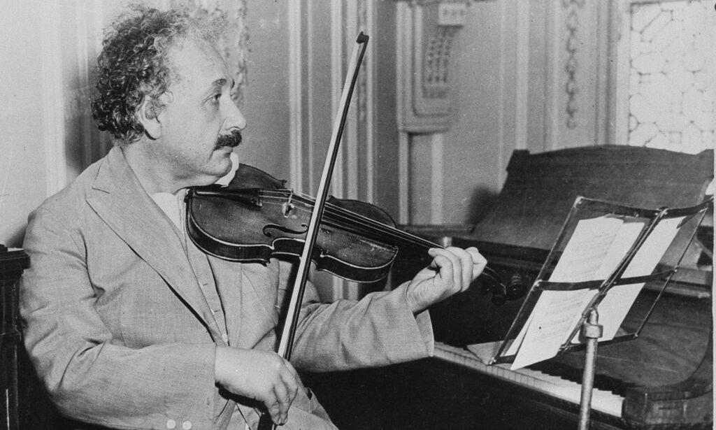 Το χαμένο βιολί του Αϊνστάιν: Η ιστορική «Λίνα» πωλείται για 1 εκατομμύριο δολάρια