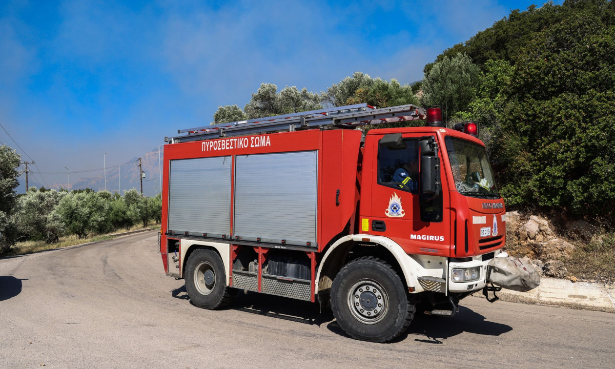 Υπό έλεγχο η φωτιά στην Εθνική Οδό Σερρών – Θεσσαλονίκης