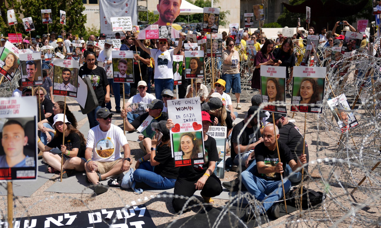 Ισραηλινά ΜΜΕ: Πώς και πότε θα γίνει η επιστροφή των ομήρων – Το χρονοδιάγραμμα