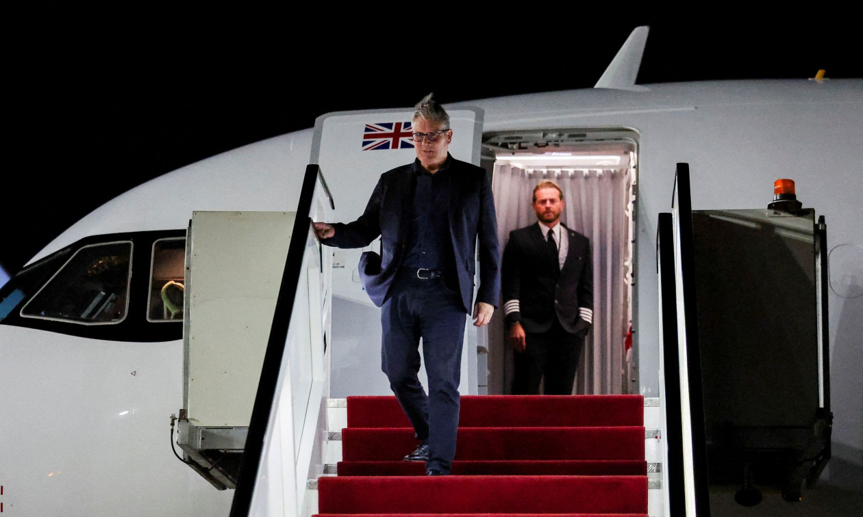 Στην Αίγυπτο ο Κιρ Στάρμερ για τη Σύνοδο Κορυφής για τη Γάζα