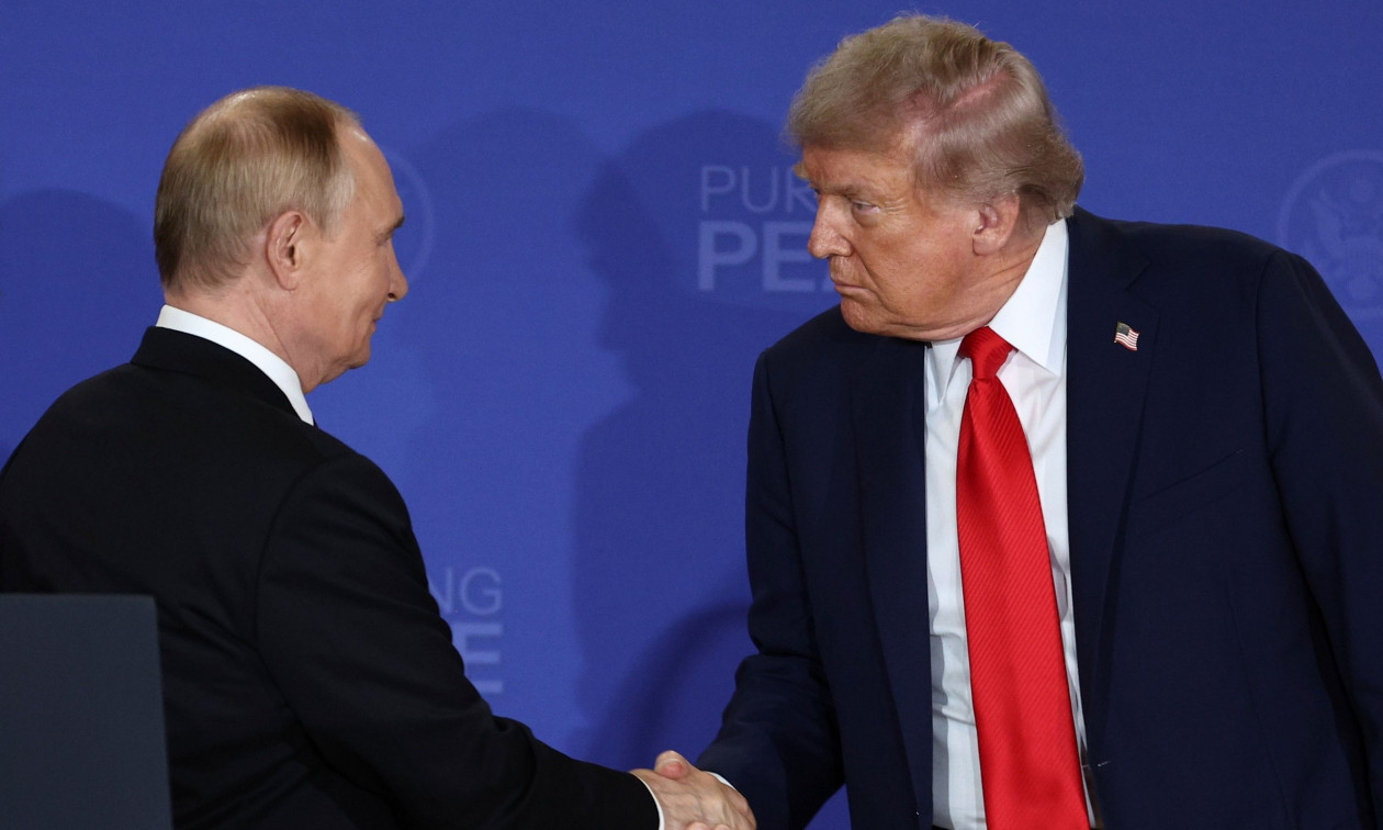 Μήνυμα Τραμπ σε Πούτιν: Αν δεν τελειώσει ο πόλεμος στην Ουκρανία θα στείλω πυραύλους Τόμαχοκ