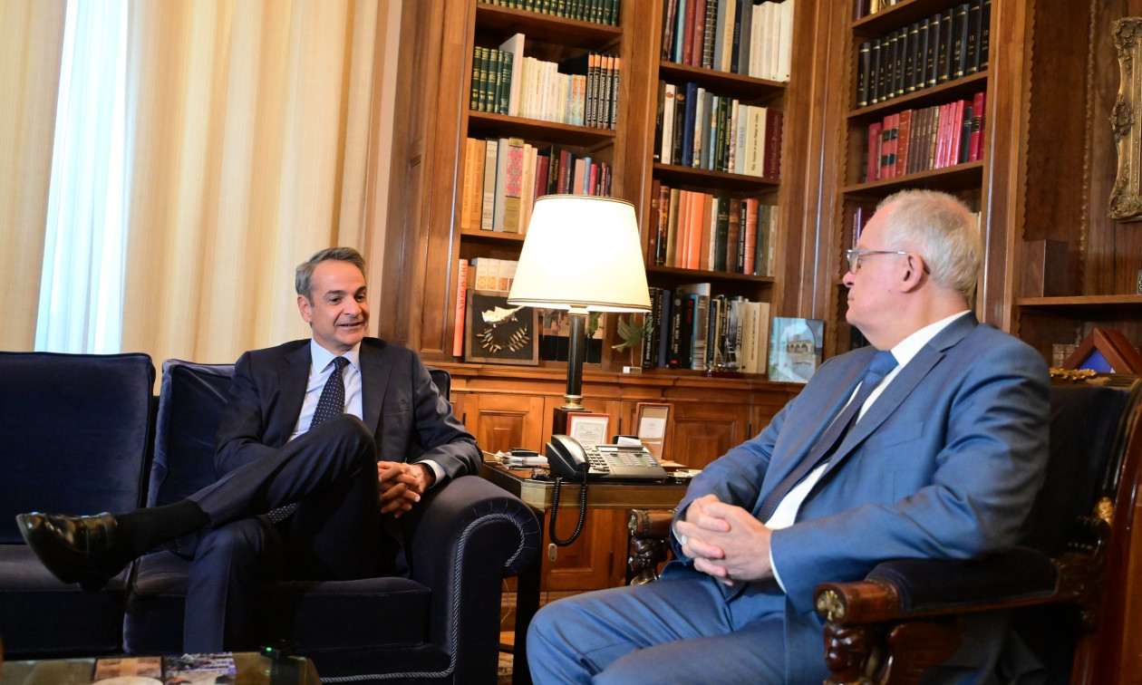 Προεδρικό Μέγαρο: Συνάντηση Τασούλα-Μητσοτάκη – Το μεσημέρι αναχωρεί για την Αίγυπτο ο πρωθυπουργός