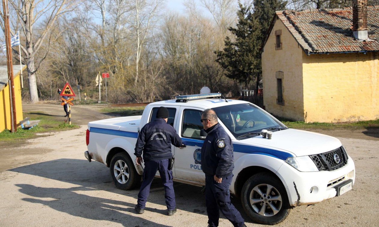 Χειροπέδες σε 46χρονο διακινητή μεταναστών – Έχει καταδικαστεί σε… 93 χρόνια κάθειρξη